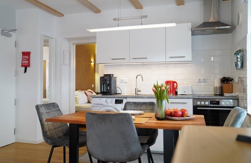 Regenhutte Apartment | Romantic apartment with balcony