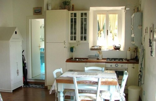 Marciana Apartment | Romantic apartment with a splendid view of the Gulf; for families and couples