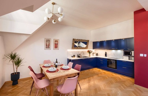 Prague 1 Apartment | Romantic Apartment with Balcony in the Old Town