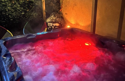 Chamoux-sur-Gelon Bed & Breakfast | Romantic B&B with sauna and hot tub at the foot of the mountains!