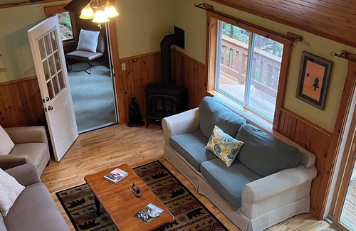 Palermo Cabin | Romantic cabin nestled on Sheepscot Lake with amazing views