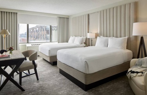 Capitol Hill Hotel | Romantic DC Escape | 2 Modern Units Close to Historical Attractions!