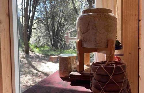 Oakhurst Cabin | Romantic Glamping by Yosemite!