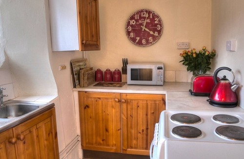 Willersey Cottage | Romantic Holidays For Two In 17th Century Cotswold Cottage
