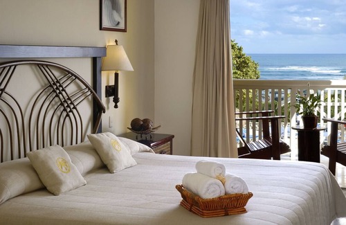 Cofresi Resort | Romantic Luxury Beachfront Condo