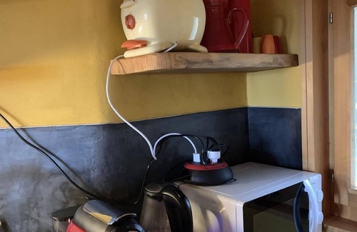 Martigny-Combe Ski Chalet | Romantic Mazot in the vineyards