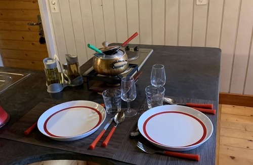 Martigny-Combe Ski Chalet | Romantic Mazot in the vineyards