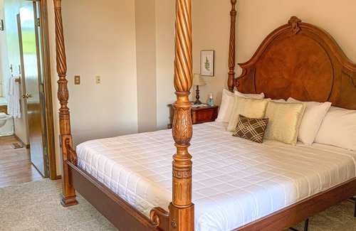 Branson Bed & Breakfast | Romantic Ozark Mountain Setting ~ Just Minutes From Branson