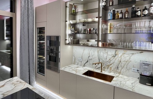 Inner City Budapest Apartment | Romantic Penthouse in Downtown
