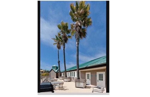 Downtown Resort | Romantic Pismo Beach - 5 Minutes from pier