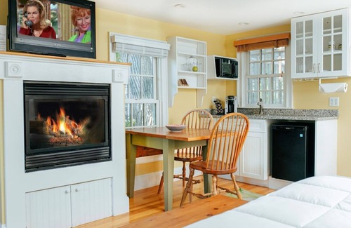 Provincetown Hotel | Romantic Room with Fireplace & Private Deck in Downtown Provincetown
