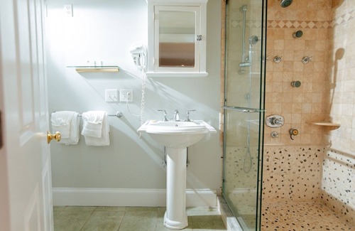 Provincetown Hotel | Romantic Room with Fireplace & Private Deck in Downtown Provincetown