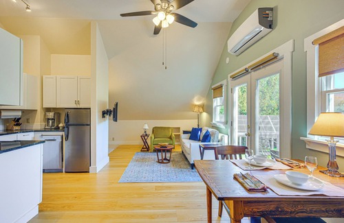 Rochester House | Romantic, Secluded Vermont Getaway w/Hot Tub