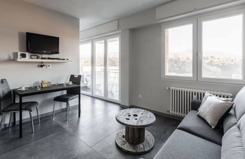 Paradiso Apartment | Romantic Two-Room Apartment with Lake View - PARADISE VIEW