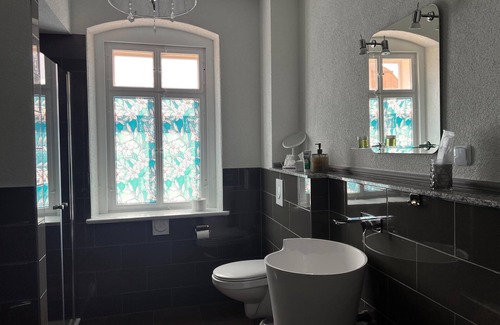 Grossschoenau Bed & Breakfast | Romantic Villa with Exclusive Spa Area Amidst a Mountain Landscape
