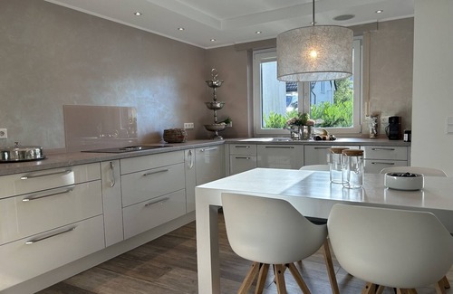Neuastenberg House | ROMANTIKCHALET NEUASTENBERG - Luxury chalet magic for families and friends