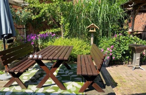 Amelinghausen Apartment | Romantikgarten