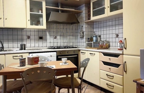 Garbatella Apartment | Rome-in the heart of the city