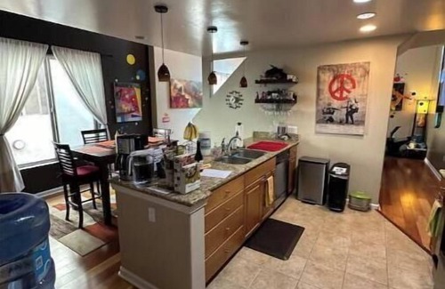 Pacific Beach House | Rooftop Deck 360 view 4Blks Beach + Free Parking