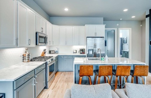 Haynes Area House | Rooftop Deck, City Views, BBQ, North Nashville