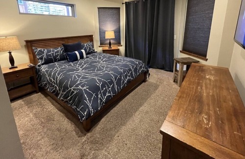 Al Tahoe House | Rooftop deck W/Scenic Views of Lake Tahoe. Hot tub, Games etc