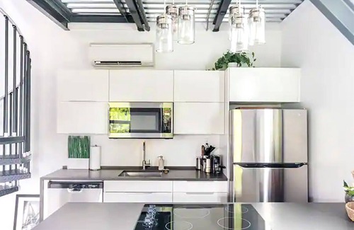 Faubourg Marigny Apartment | Rooftop Panoramic Experience near French Quarter