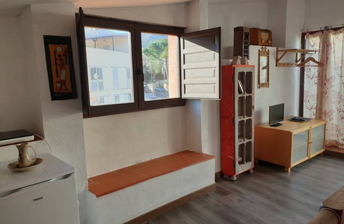 Duesaigues Apartment | Rooftop studio located between the beach in Cambrils and the Priorat wine district