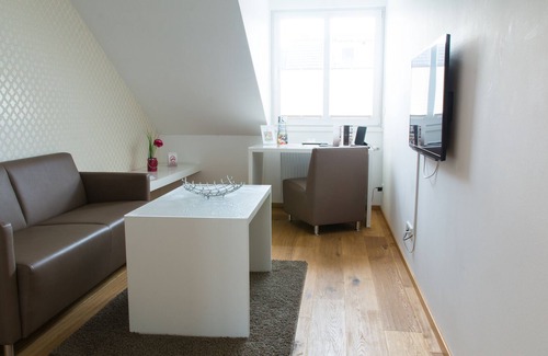 Friedrichstadt Apartment | Rooftop Suite-Apartment-Ensuite