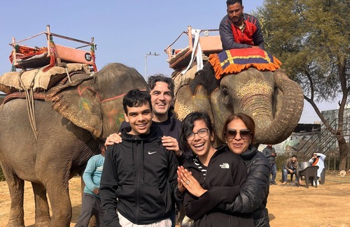 Pink City Villa | Room 4 - You can spend time with elephants by going close them