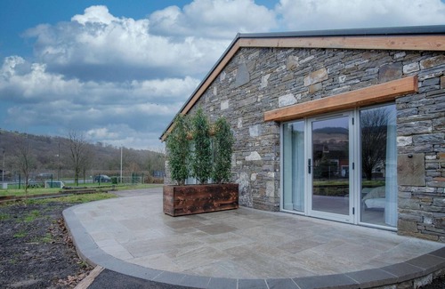 Pen-y-cae Apartment | Room 6 - The Sleeping Giant - Pen Y Cae Inn