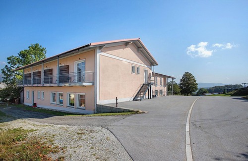 Breitenberg Apartment | Room '9 - Twin Room' with Mountain View, Shared Terrace and Wi-Fi