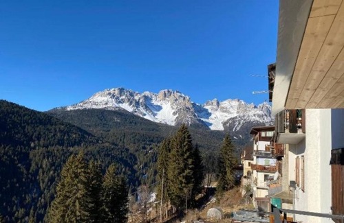 Comelico Superiore Apartment | Room 'Candide' with Wi-Fi