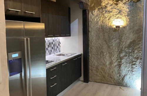 Setenil de las Bodegas Apartment | Room 'Cave 4' with Mountain Views, Private Pool and Wi-Fi