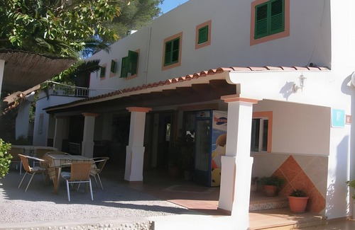 Santa Eulalia del Rio Apartment | Room 'Doble - 6' with Mountain View, Wi-Fi and Air Conditioning