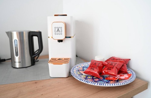 Montallegro Apartment | Room 'Favignana' with Balcony, Wi-Fi and Air Conditioning