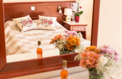 Notos Bed & Breakfast | Room for 2 With Magnificent View