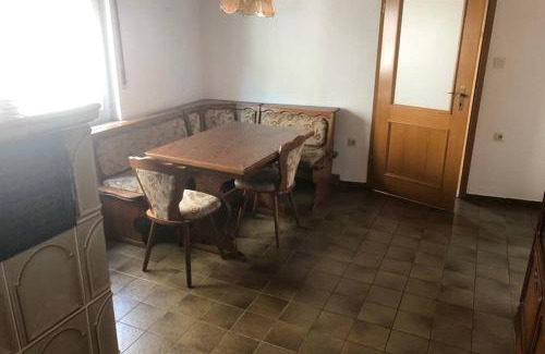 Alzenau Apartment | room for four