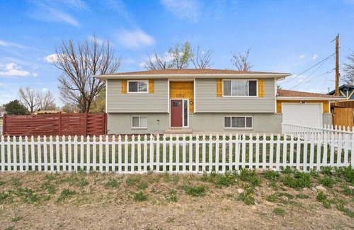 Canon City House | Room for the Whole Family!
