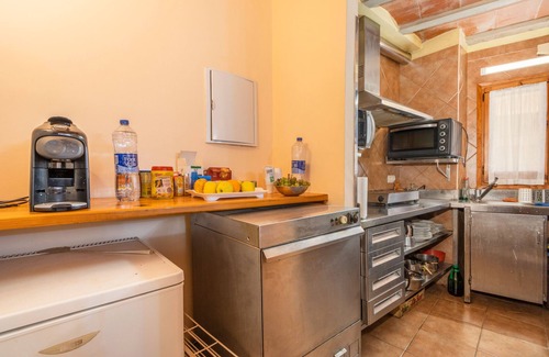 Conques Apartment | Room 'Habitació Triple' with Mountain View, Wi-Fi and Air Conditioning