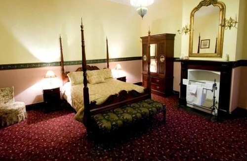 Dubbo House | Room in Historic Ranelagh House on acres, 2 km to CBD