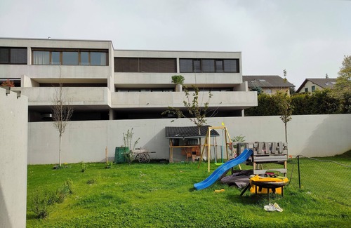 Courtepin House | Room in our family home, close to the station and services