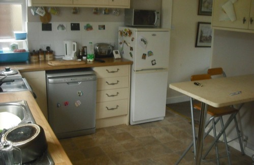 Collingham House | Room-large Home in Prime Location for al