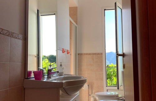 Ligo Bed & Breakfast | Room 'Matrimoniale' with Mountain View, Wi-Fi and Air Conditioning