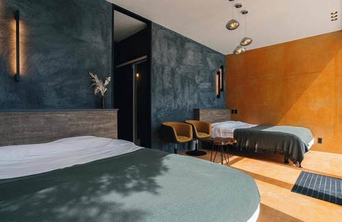 Toon RV Rental | Room only | Phantom building | 4person plan Com/Toon City Ehime