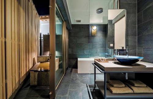 Saijo Hotel | Room only plan Villa Twin with openair bath L/Saijo Ehime