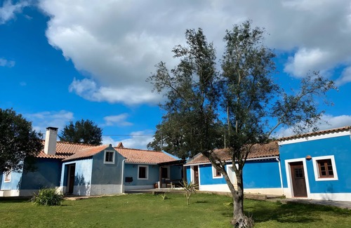 Santiago do Cacem Apartment | Room 'Quarto 1' with Shared Pool, Shared Garden and Wi-Fi