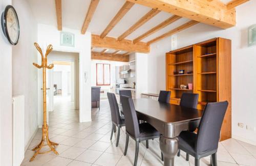 Reggio nell'Emilia House | Room Santo Stefano