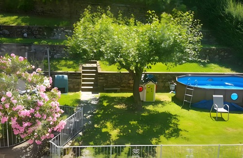 Viggiu Apartment | Room 'Stanza 2' with Shared Garden, Wi-Fi and Air Conditioning