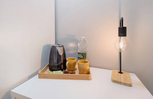 Angra do Heroismo Apartment | Room 'Suite Tripla - Farol' with Shared Terrace and Wi-Fi