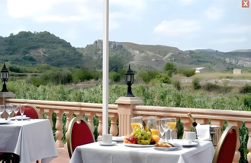 La Vall d'Ebo Apartment | Room 'Triple 6' with Shared Terrace and Wi-Fi